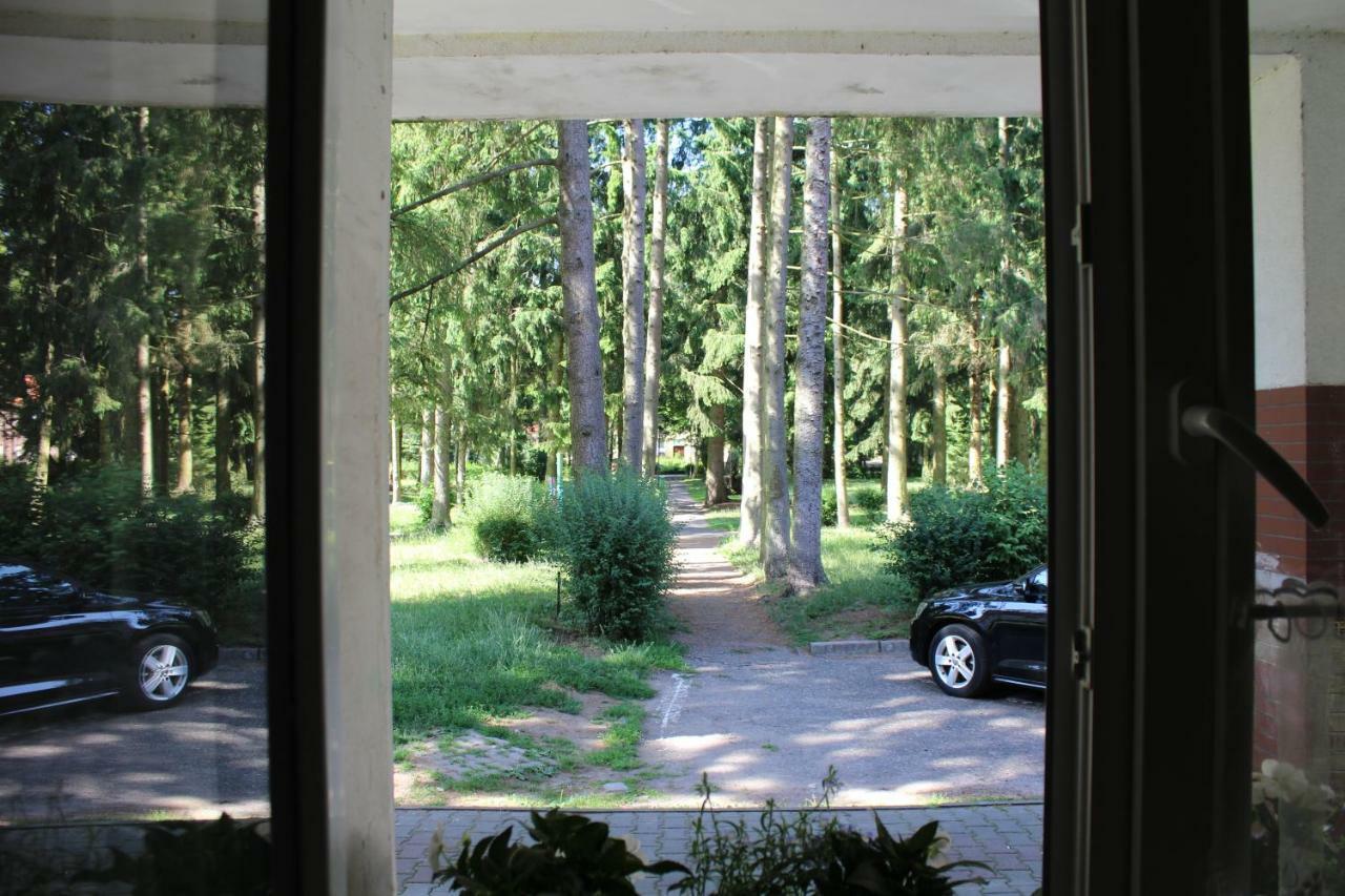 Apartament Blisko Morza Kolobrzeg-Podczeleアパートメント エクステリア 写真